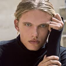 Alex Soden's Instagram, Twitter & Facebook