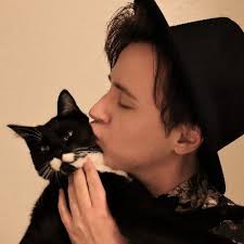 Michelle Andersson (@michellethatal)