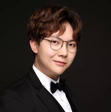 热烈祝贺上海市欧美同学会主办的2019国庆交响合唱音乐会在上海东方艺术中心音乐厅成功举办!-化妆品硅油生产商