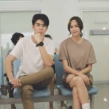 จียอนกำเนิดในประเทศเกาหลีใต้ ครอบครัวเป็นชาวเกาหลีใต้ ชื่อ จียอน นั้นตาตั้งให้ Slihge869qh10m