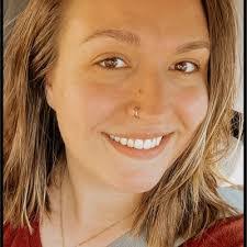 Deandra Lanier's Instagram, Twitter & Facebook