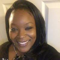 Courtney Wainwright's Instagram, Twitter & Facebook