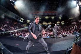 Thank you, Knoxville! 🤘⛓️🔥 📷 @britt_bowman #disturbed #divisive  #takebackyourlifetour #knoxville #usa