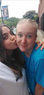 Found my 4th grade photo with Mrs. Barber… Paul brown, David Hunt, Cindy  Brown, Ricky Jones, Lee Shaeffer, Denny Shaeffer, me, Debbie Shaeffer,  Suzie Grantier(?) and Linda Oaksa(sp?).