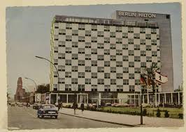 Das Berlin Hilton Das Gebaude Des Berliner Hilton In Der Budapester Strasse Hotel Berlin Berlin Strasse