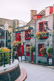 Sep 09, 2021 · the most instagrammable streets in london 1. Uzivatel Conde Nast Traveller Na Twitteru The Prettiest Places To Visit In London Https T Co Uynx3gsk2w Https T Co 3v17jqnxqd Twitter
