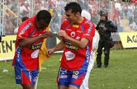 Jun 14, 2021 · sin embargo, en el fútbol encontró gran aceptación al producir sencillos en honor al equipo del que era hincha y acompañaba en el pascual guerrero, uno de ellos previo al ascenso en 2006: Facebook