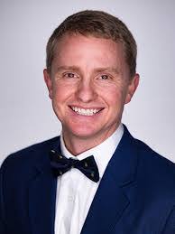 Matt Packard's Instagram, Twitter & Facebook