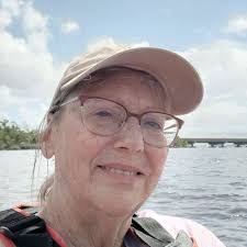 Kevin Stelzer's Instagram, Twitter & Facebook