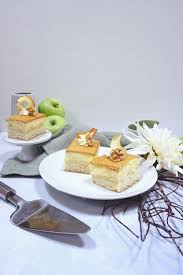 Beiträge über eierlikörcreme von elladyke. Apfelschnitten Eierlikorcreme Variante Anjas Backbuch
