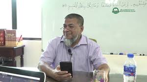 Va lav caaalneahu kur'eanan aa'camiyyan la kealoo lav lea fussilat eayeatuh(eayeatuhu), a aa'camiyyun va aaraabeey(aaraabeeyyun), kul huva lillazeena eamanoo hudan va shifeaun, vallazeena lea yoo'minoona fee eazeanihim vaakrun va hoova aalayhim aamea(aaman). 01 Feb 2019 Surah Fussilat Ayat 44 Ustaz Abd Muein Abd Rahman Pertubuhan Ghulam Al Dakwah Selangor Gad