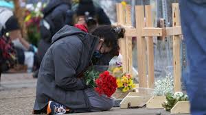 'multiple people killed' in boulder store shooting, incl. Qabcmkru8ruodm