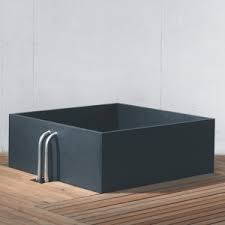 Japanische badezimmer sind streng in zwei bereiche unterteilt: Maxim Japanische Wanne