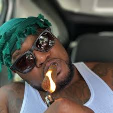 The underdog will have his day! #LobbyBoy