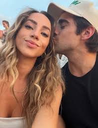 Traded a sleepy Wednesday morning for a really fun Tuesday night with some  of my favorite people 🥰