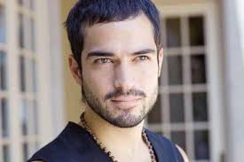 Alfonso Ferreira se rende ao cinema e ao teatro |