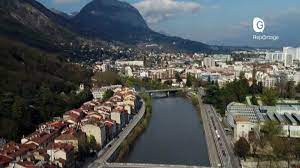 Grenoble vue du ciel