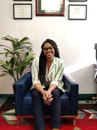 Dr. Ray (Revée Barbour), ND MS: A Dose of Vitamin Ray