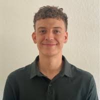 Damon Larson's Instagram, Twitter & Facebook