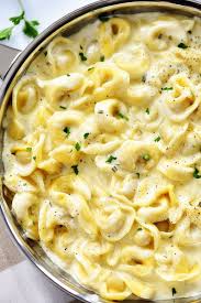 Pin By Mehes On Please Stop Eating In 2020 Tortellini Recipes Homemade Alfredo Tortellini Alfredo