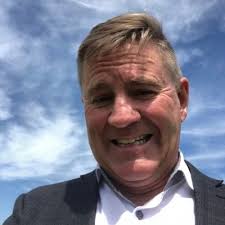 John Frere (@johnnyfrereplay)