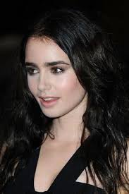 Pale Skin Pink Makeup Lilly Collins Lily Collins Hair Hair Pale Skin Black Hair Pale Skin