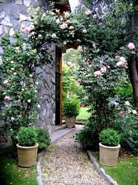Pin Von Nina Heibel Auf Bauerngarten Gartengestaltung Mit Kies Cottage Garten Design Garten Design