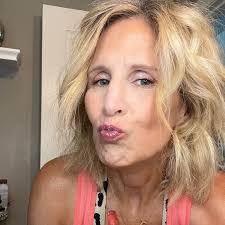 Jill Atherton's Instagram, Twitter & Facebook