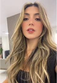 Bella Miranda (@_bellamiranda_)