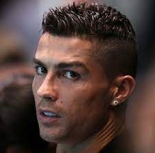 cristiano ronaldo おしゃれまとめの人気アイデア pinterest kiss judith ロナウド ロナウド 髪型 サッカーヘア