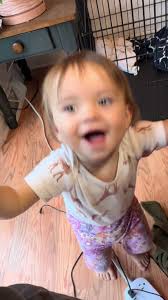 Hannah Luttrell (@fannahansler)