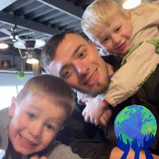 Actually met someone in town (Spalding) today with an rt1 50, was happily  surprised to see someone else with kurz especially in my area. 🤙 He also  said his 50cc can do