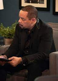 Die darsteller passen perfekt, vor allem die grandiose mariska hargitay. Watch Law Order Svu Online Season 21 Episode 12 Tv Fanatic