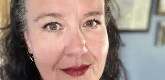 Oshawa opera singer, music teacher makes Pow Wow Pitch semi-final