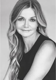 Girl Behind the Smile: Parrish, Natalie: 9781735385907: Amazon.com: Books