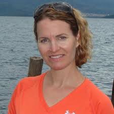 Luanne Roth (@Luuuanne)