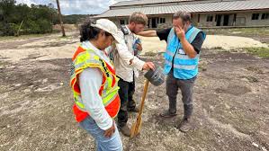 Emilia mason nude i not the type to socialize so was alone