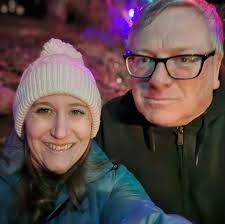 What are some ideas for table centerpieces for a boy with no specific  theme, just colors?