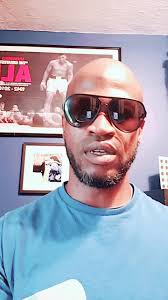 Sean Hobson (@seanmhobson01)