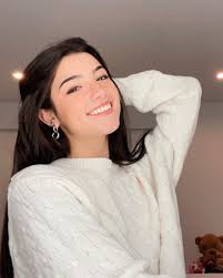 Charli Damelio Vs Dixie Damelio Photo New Instagram Instagram