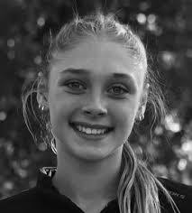 Nadia Davey's Instagram, Twitter & Facebook