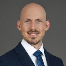 I'm happy to share that I'm starting a new position as Senior Associate,  Infrastructure & Capital Projects at Alvarez & Marsal!