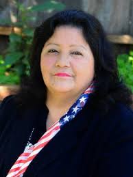 Angie Morfin's Instagram, Twitter & Facebook