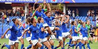 Coupe Du Monde Feminine L Italie Qualifiee Pour Les Quarts Apres Sa Victoire Sur La Chine