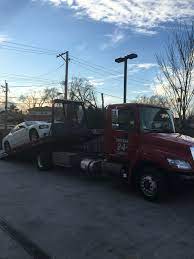 95 Towing Companies Ideas Towing Company Towing Santa Clarita