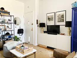 A Konmari Cleanse Allows This Couple To Live Comfortably In A Small Nyc Home Upper East Side Apartment Home Apartment