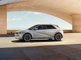 We are introducing hyundai's the first fully electric car, ioniq 5. 2022 Hyundai Ioniq 5 Review Ratings Specs Prices And Photos The Car Connection