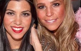 KOURTNEY KARDASHIAN HOSTS BIRTHDAY BASH