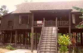Masyarakat kalimantan tengah didominasi oleh suku dayak yang lebih dikenal dengan sebutan suku dayak ngaju. 7 Rumah Adat Kalimantan Tengah Gambar Nama Dan Keterangannya Silontong