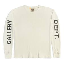 Is a unisex clothing brand based i los angeles, california. Gallery Dept